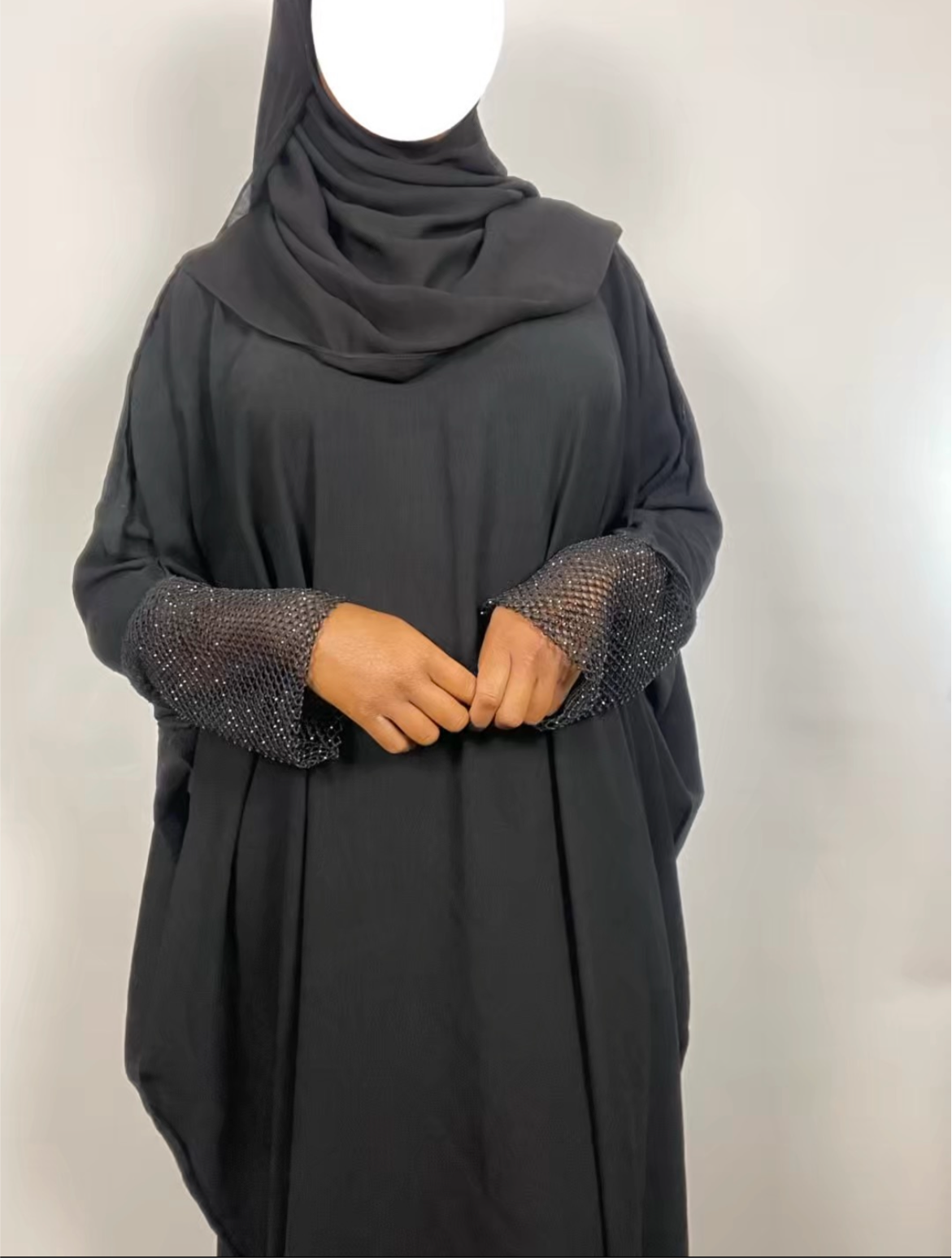 Layla Abaya- Elegance In Simplicity