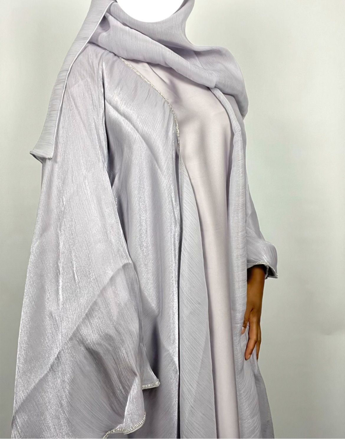 Nayrah Abaya- Pearl Grey
